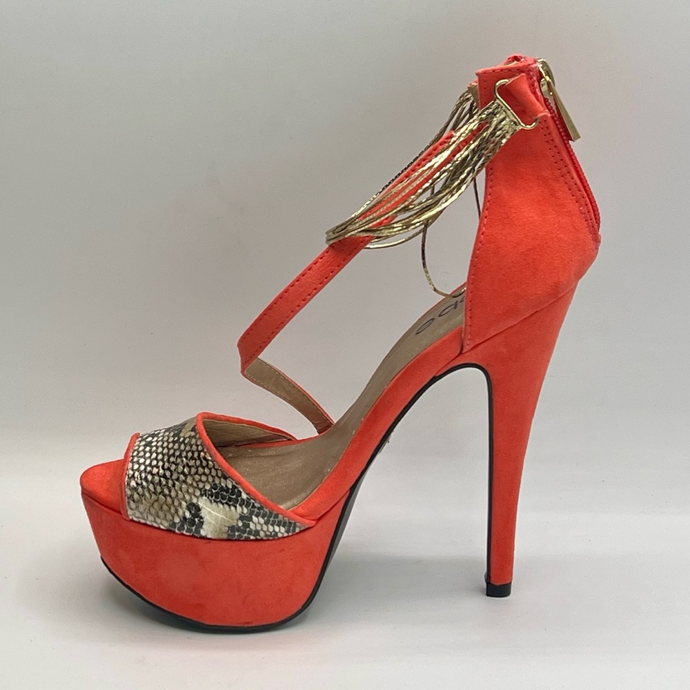 BEBE Orange Peeptoe Sandals Gold Chain Detail & 5.5”/1.5” Platform Heels Sz 6.5